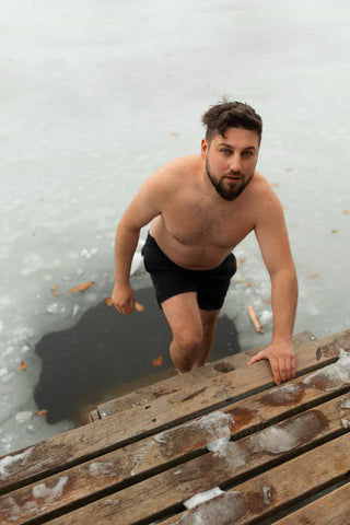 How Do Ice Baths Work for Recovery?