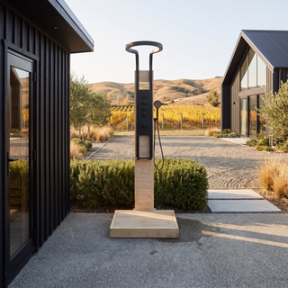 HealthHQ Eclipse Outdoor Shower